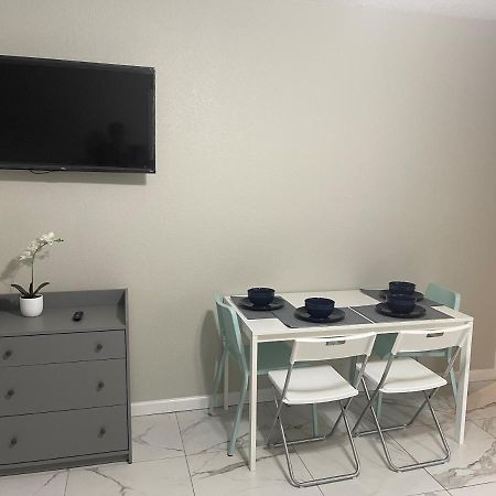 Adorable Suite In Tampa. Esterno foto