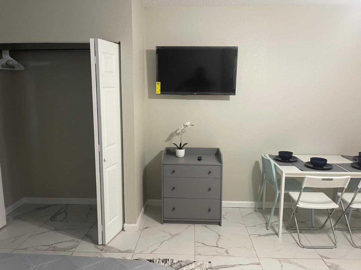 Adorable Suite In Tampa. Esterno foto